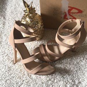 Gorgeous heels!!! Only wear them one.